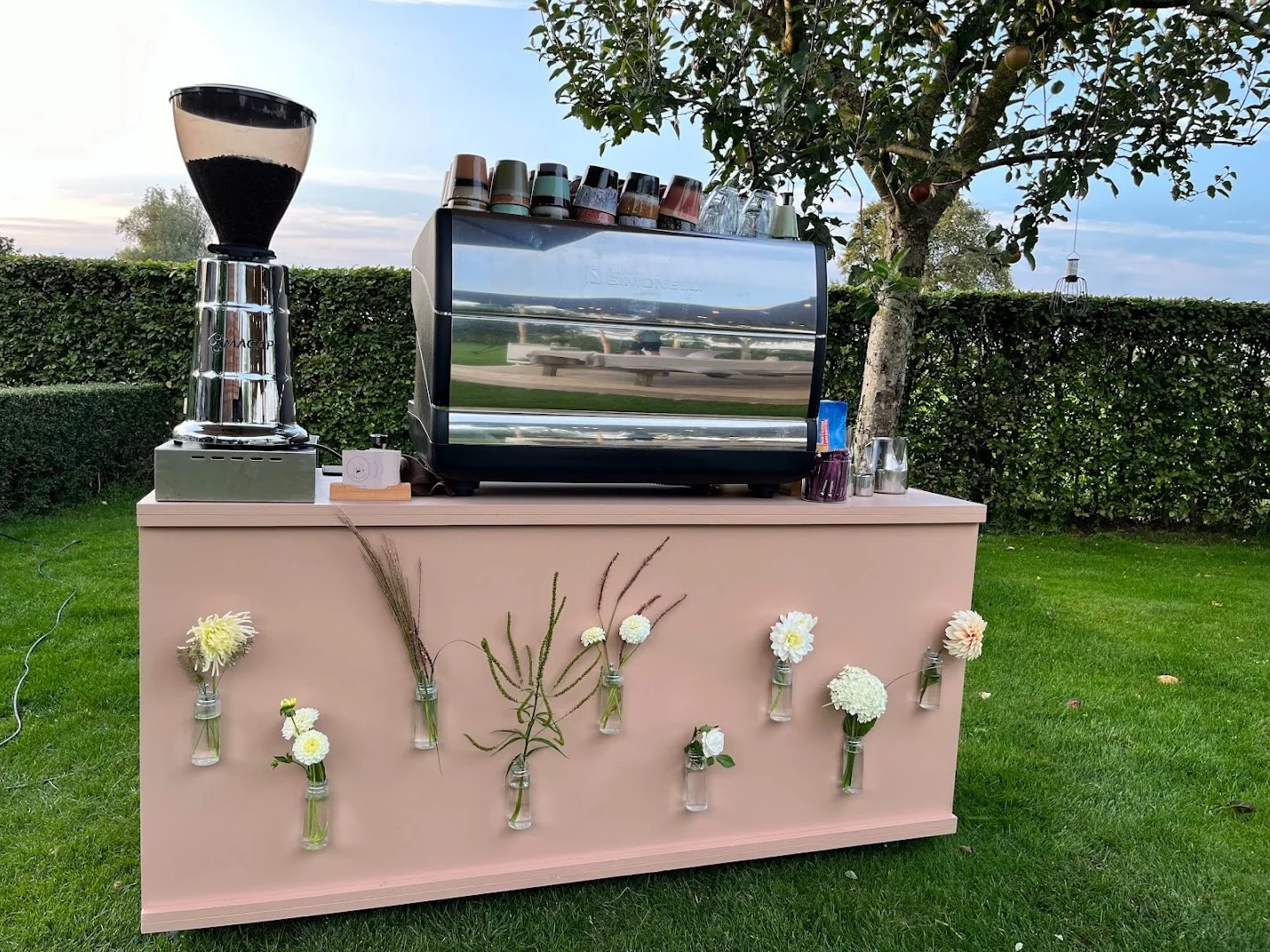 Mobiele koffiebar indoor