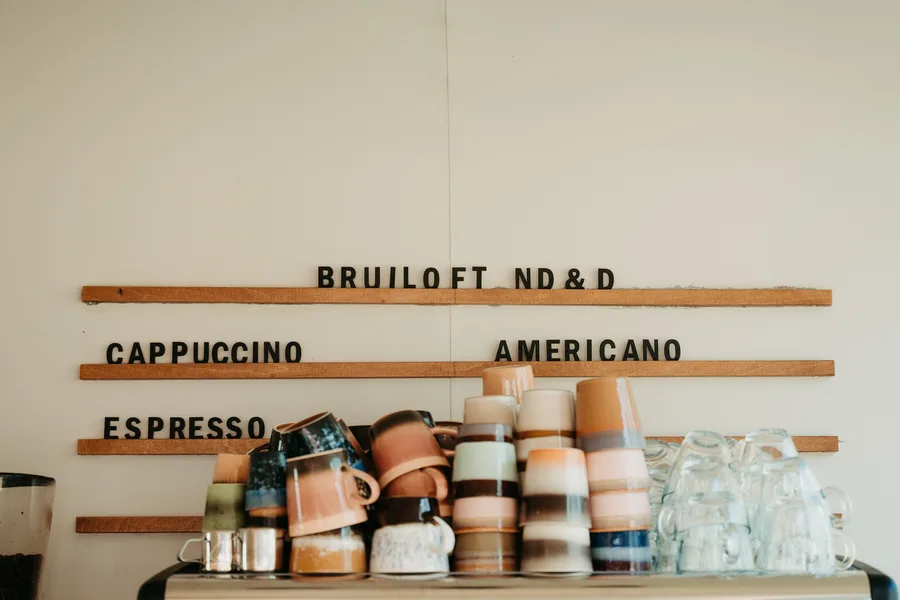 Maatwerk koffie setup met gepersonaliseerd menu